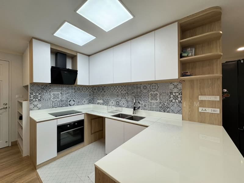 Baan Siriyenakat, Bangkok, 50 Yenakat, Thung Maha Mek, Sathon, Bangkok, 2 Bedrooms, 69 sqm, Condo For Sale, by Suchada Yodyiem, 500401295 - DDproperty.com
