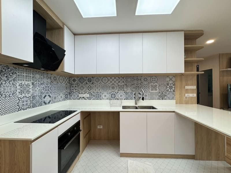 Baan Siriyenakat, Bangkok, 50 Yenakat, Thung Maha Mek, Sathon, Bangkok, 2 Bedrooms, 69 sqm, Condo For Sale, by Suchada Yodyiem, 500401295 - DDproperty.com
