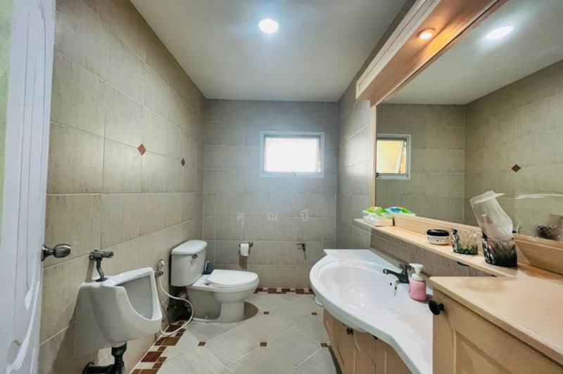 Nantawan Rama 9-Onnut, Bangkok, Soi Mu Ban Nantawan, Prawet, Bangkok, 3 Bedrooms, 220 sqm, Single Detached House For Sale, by คุณบี, 500401396 - DDproperty.com