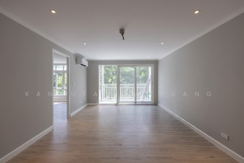 Baan Siriyenakat, Bangkok, 50 Yenakat, Thung Maha Mek, Sathon, Bangkok, 1 Bedroom, 58 sqm, Condo For Sale, by Kanrutai Dawruang, 500401399 - DDproperty.com