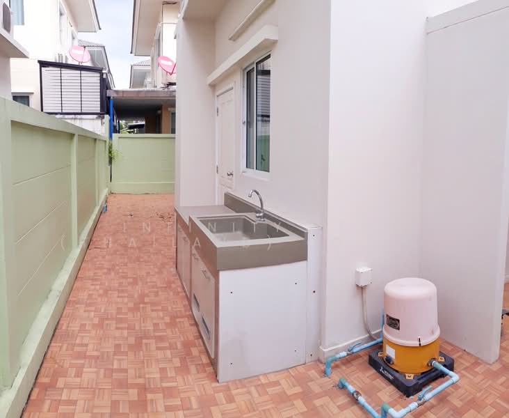 Casa Ville Sriracha : คาซ่า วิลล์ ศรีราชา, ชลบุรี, Sukhumvit สุขุมวิท, บ้านบึง, ชลบุรี, 180 ตร.ม., บ้านแฝด ให้เช่า, โดย Infinity EEC (Thailand) Co., Ltd., 500401457 - DDproperty.com
