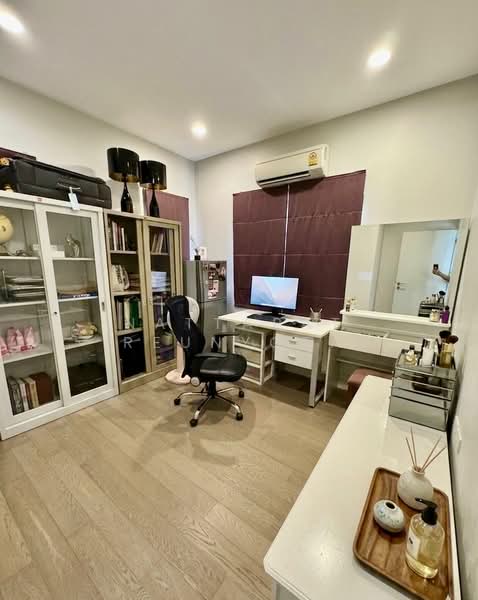 Setthasiri Charun-Pinklao : เศรษฐสิริ จรัญฯ-ปิ่นเกล้า, กรุงเทพ, ถนนเลียบทางรถไฟ, บางขุนนนท์, บางกอกน้อย, กรุงเทพ, 245 ตร.ม., บ้านเดี่ยว ขาย, โดย Nattapat Reunyota, 500401464 - DDproperty.com
