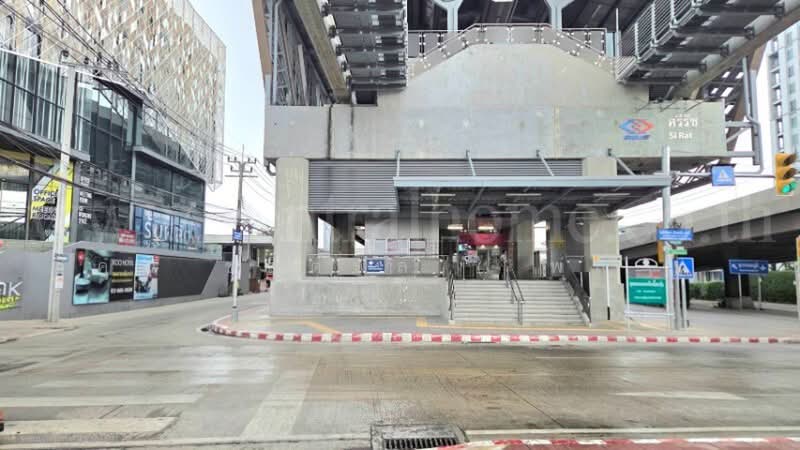 บ้านเดี่ยว ผลพัฒนา ซอยแจ้งวัฒนะ - ปากเกร็ด 37 ใกล้รถไฟฟ้า สถานีศรีรัช, Nonthaburi, แจ้งวัฒนะ, Khlong Klue, Pak Kret, Nonthaburi, 3 Bedrooms, 200 sqm, Single Detached House For Sale, by คุณ ชลิตพล ( พล ), 500401471 - DDproperty.com