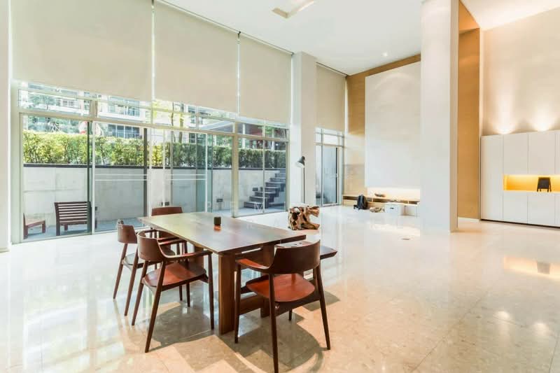 Ficus Lane, Bangkok, Soi Sukhumvit 44/1, Phra Kanong, Khlong Toei, Bangkok, 4 Bedrooms, 438 sqm, Condo For Sale, by Pemika Aukkaraleekul, 500401500 - DDproperty.com
