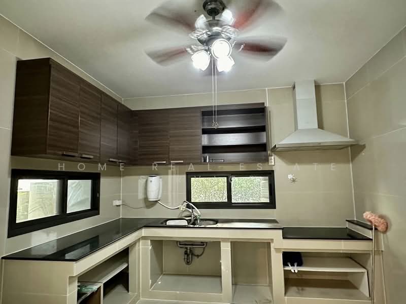 Setthasiri Ratchaphruek-Sai 1, Bangkok, Khlong Khwang, Phasi Charoen, Bangkok, 4 Bedrooms, 227 sqm, Single Detached House For Sale, by HOME Real Estate Service, 500401501 - DDproperty.com