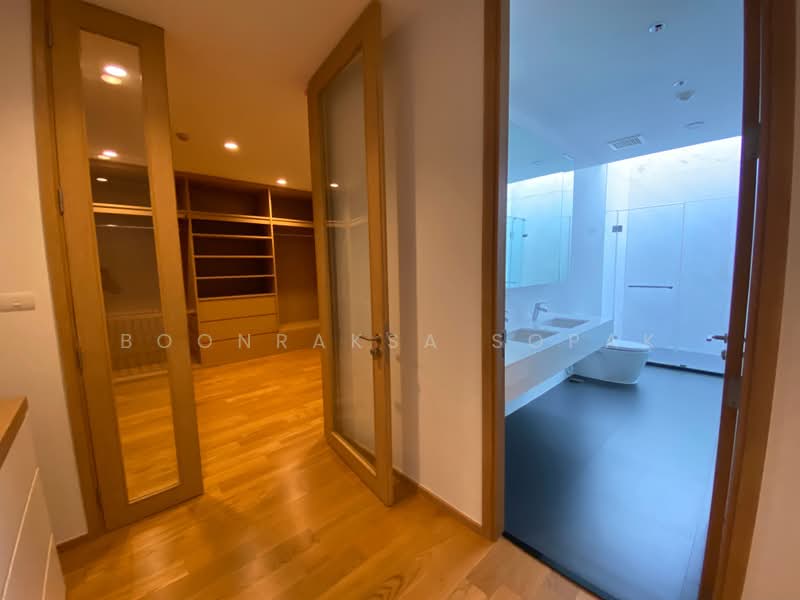 Vana Residence Sukhumvit 26, Bangkok, 38 Soi Attrakravee1, Sukhumvit 26 Road, Khong Tan, Khlong Toei, Bangkok, 4 Bedrooms, 376 sqm, Apartment For Rent, by Boonraksa Sopak, 500401504 - DDproperty.com