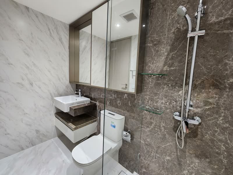 Fynn Asoke, Bangkok, 28 Sukhumvit 10 Alley, Khlong Toei, Bangkok, 2 Bedrooms, 48 sqm, Condo For Rent, by Vichai Annavakulthorn, 500401520 - DDproperty.com