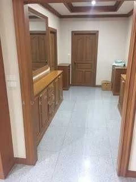 Park Ploenchit, Bangkok, 61 Sukhumvit Soi 1, Khlongtoei Nua, Watthana, Bangkok, 2 Bedrooms, 140 sqm, Condo For Sale, by Pemika Aukkaraleekul, 500401560 - DDproperty.com