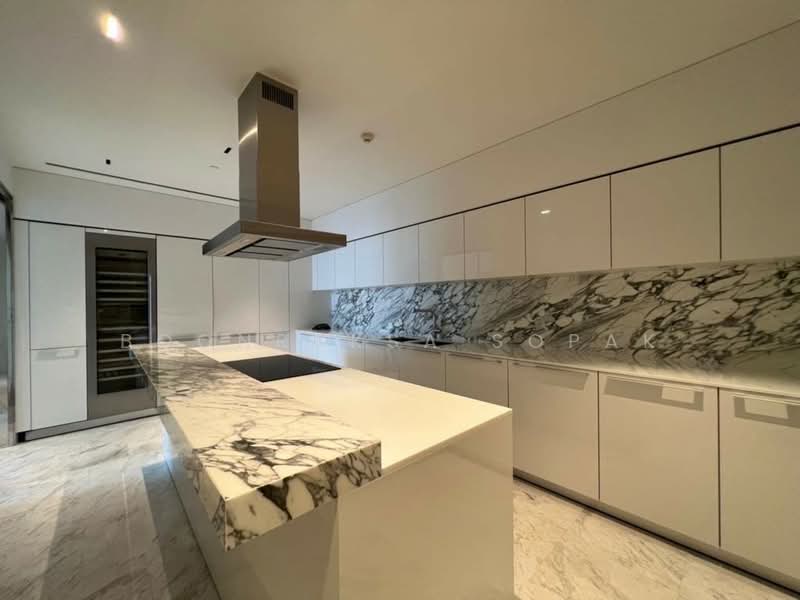 Four Seasons Private Residences, Bangkok, 300 Charoen Krung Road, Yan Nawa, Sathon, Bangkok, 5 Bedrooms, 400 sqm, Condo For Rent, by Boonraksa Sopak, 500401576 - DDproperty.com