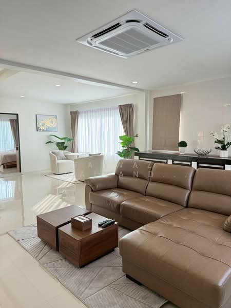 Luxury 3-Storey Pool Villa in Choeng Thale Phuket | 3BR Investment, Phuket, Choeng Thale, Thalang, Phuket, 3 Bedrooms, 250 sqm, Villa For Sale, by Fazwaz (Thailand) Co., Ltd., 500401598 - DDproperty.com
