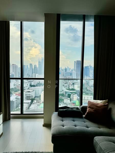 Noble Ploenchit, Bangkok, 1035 Ploenchit Road, Lumphini, Pathum Wan, Bangkok, 2 Bedrooms, 70 sqm, Condo For Rent, by Boonraksa Sopak, 500401728 - DDproperty.com