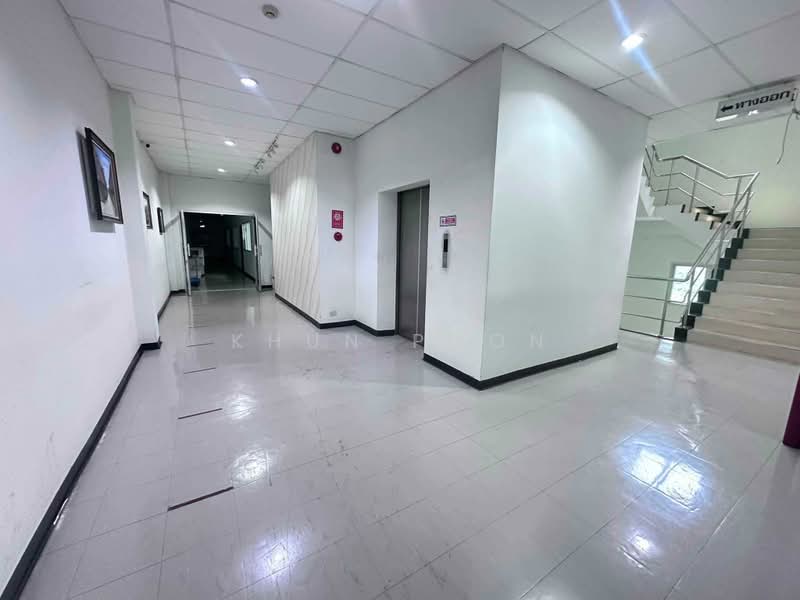 ขายโรงงานอุตสาหกรรม พื้นที่สีม่วง ทำเลลาดกระบัง (SPSSR288), กรุงเทพ, คลองสามประเวศ, ลาดกระบัง, กรุงเทพ, 6,700 ตร.ม., โกดัง-โรงงาน ขาย, โดย Khun Poon, 500401756 - DDproperty.com