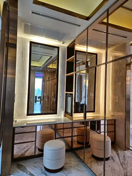 The Esse at Singha Complex, Bangkok, 1788 New Petchaburi Rd, Khlongtoei Nua, Watthana, Bangkok, 3 Bedrooms, 245 sqm, Condo For Rent, by Ratsarin Sirinipaspong, 500401778 - DDproperty.com