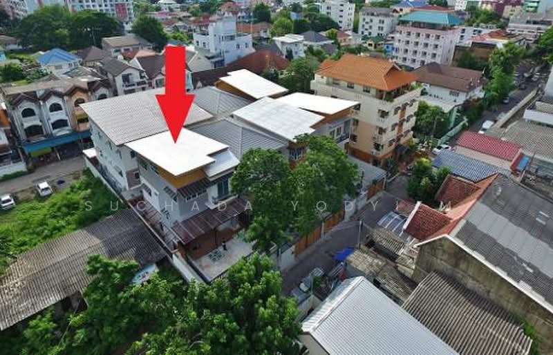 4-BR Townhouse, Bangkok, Khlong Chaokhun Sing, Wang Thonglang, Bangkok, 4 Bedrooms, 428 sqm, Townhouse For Sale, by Suchada Yodyiem, 500401785 - DDproperty.com