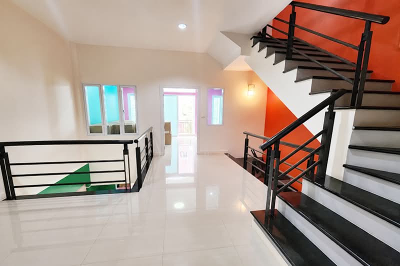 พรีเมี่ยม เพลส นวมินทร์ - ลาดพร้าว 101, Bangkok, ถนนนวมินทร์, Nawamin, Bueng Kum, Bangkok, 3 Bedrooms, 300 sqm, Townhouse For Sale, by คุณมิว, 500401798 - DDproperty.com