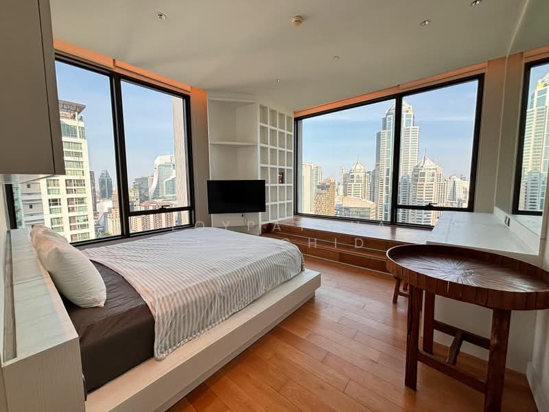 Sindhorn Residence, Bangkok, 54 Soi Ton Son, Lumphini, Pathum Wan, Bangkok, 2 Bedrooms, 110 sqm, Condo For Rent, by Ploypatcha Chomchid, 500401811 - DDproperty.com