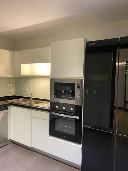 Richmond Hills Residence, Bangkok, Soi Thonglor 25, Khlong Tan Nua, Watthana, Bangkok, 3 Bedrooms, 160 sqm, Apartment For Rent, by Boonraksa Sopak, 500401852 - DDproperty.com