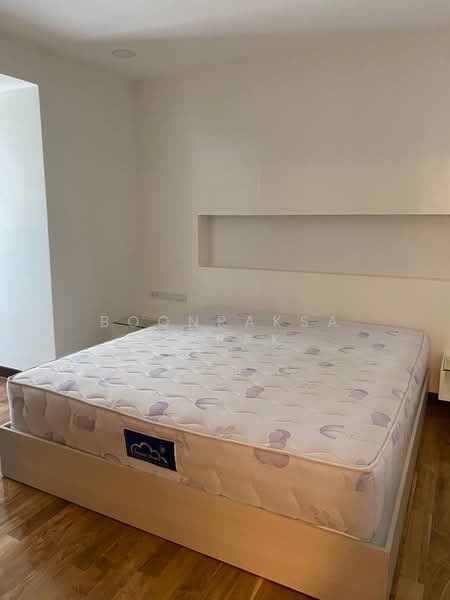 Richmond Hills Residence, Bangkok, Soi Thonglor 25, Khlong Tan Nua, Watthana, Bangkok, 3 Bedrooms, 160 sqm, Apartment For Rent, by Boonraksa Sopak, 500401852 - DDproperty.com