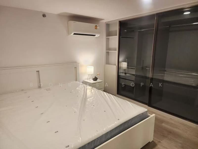 SOHO Bangkok Ratchada, Bangkok, 74 Pracha Rat Bamphen Rd, Huai Khwang, Bangkok, 1 Bedroom, 38 sqm, Condo For Rent, by Boonraksa Sopak, 500401957 - DDproperty.com