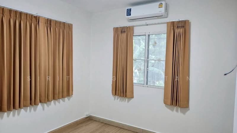 Pruksa Ville 65/1 Srisamarn, Nonthaburi, Pak Kret, Nonthaburi, 3 Bedrooms, 120 sqm, Townhouse For Sale, by Sirithong Saetang, 500401963 - DDproperty.com
