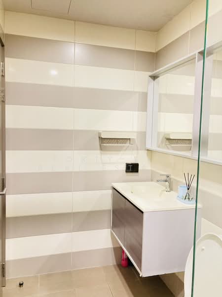 CEIL by Sansiri, Bangkok, 11 Soi Ekamai 12, Sukhumvit 63 Road, Khlong Tan Nua, Watthana, Bangkok, 1 Bedroom, 45 sqm, Condo For Rent, by Forty-Six Real Estate Group, 500402046 - DDproperty.com