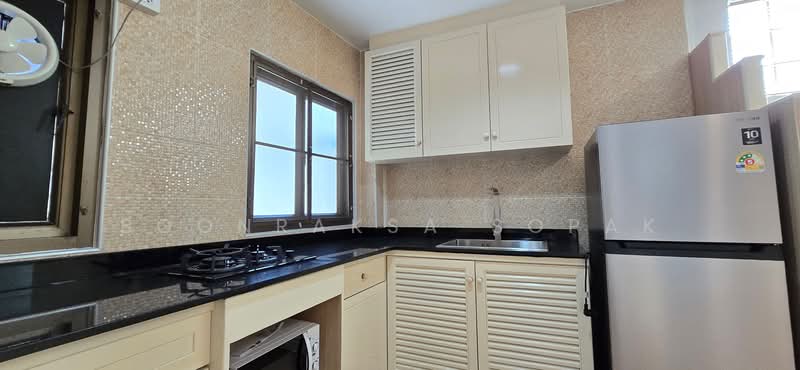 S.V. Apartment, Bangkok, 5 Soi Ruamrudee, Lumphini, Pathum Wan, Bangkok, 1 Bedroom, 37 sqm, Apartment For Rent, by Boonraksa Sopak, 500402076 - DDproperty.com