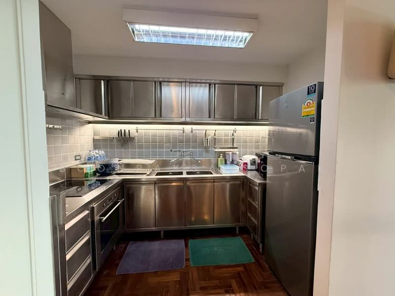 Supreme Ville Condominium, Bangkok, Yenakat, Thung Maha Mek, Sathon, Bangkok, 2 Bedrooms, 110 sqm, Condo For Rent, by Boonraksa Sopak, 500402091 - DDproperty.com