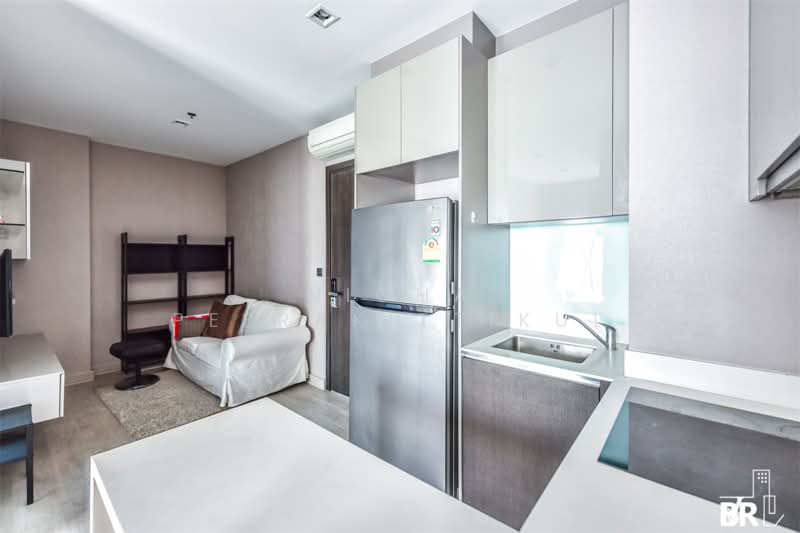 The Signature by URBANO, Bangkok, 1525 Phahonyothin Road, Samsen Nai, Phaya Thai, Bangkok, 2 Bedrooms, 49 sqm, Condo For Rent, by Nicha Peerakittikul, 500402094 - DDproperty.com