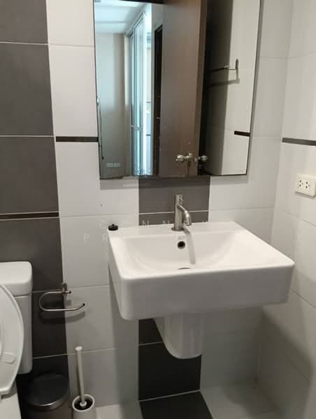 The Base Sukhumvit 77, Bangkok, 289 Sukhumvit 77 Road, Phra Kanong Nua, Watthana, Bangkok, 1 Bedroom, 30 sqm, Condo For Rent, by Connex Property, 500402095 - DDproperty.com