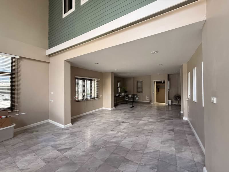 Home office Town in town for rent ( SPSEVE2056 ), Bangkok, ถนน ศรีวรา, Phlapphla, Wang Thonglang, Bangkok, 8 Bedrooms, 300 sqm, Townhouse For Rent, by Khun Eve, 500402100 - DDproperty.com