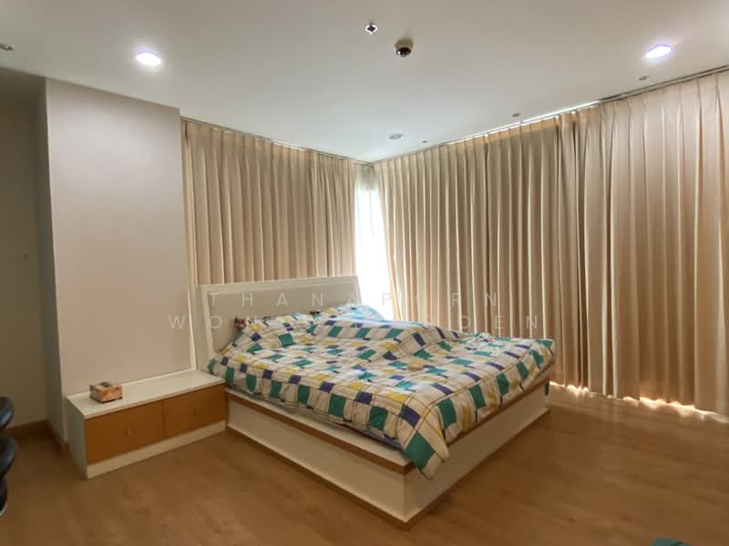 Silom Grand Terrace : สีลม แกรนด์ เทอเรส, กรุงเทพ, ซอยศาลาแดง 2 ถนนศาลาแดง, สีลม, บางรัก, กรุงเทพ, 82 ตร.ม., คอนโด ให้เช่า, โดย Thanaporn Wongcharoen, 500402113 - DDproperty.com