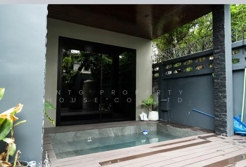 NG475 ขาย/เช่า บ้านเดี่ยว Home Office พร้อมสระว่ายน้ำ โชคชัย 4 เลี้ยงสัตว์ได้ จดบริษัทได้ ตกแต่ง, Bangkok, สังคมสงเคราะห์, Saphan Song, Wang Thonglang, Bangkok, 3 Bedrooms, 250 sqm, Single Detached House For Rent, by NTG Property House Co.,Ltd., 500402127 - DDproperty.com