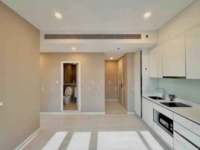 Mazarine Ratchayothin, Bangkok, Soi Phahonyothin 30, Phahonyothin Road, Chan Kasem, Chatuchak, Bangkok, 2 Bedrooms, 40 sqm, Condo For Sale, by Pemika Aukkaraleekul, 500402138 - DDproperty.com