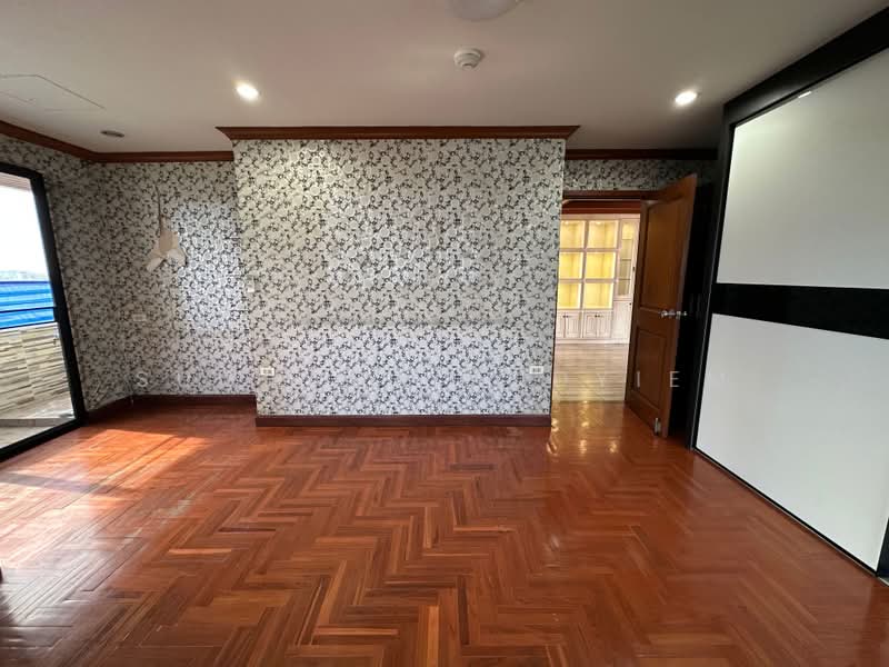 Siphaya River View Condominium, Bangkok, 108 Yotha Road, Talat Noi, Samphanthawong, Bangkok, 3 Bedrooms, 124 sqm, Condo For Sale, by Suchada Yodyiem, 500402189 - DDproperty.com