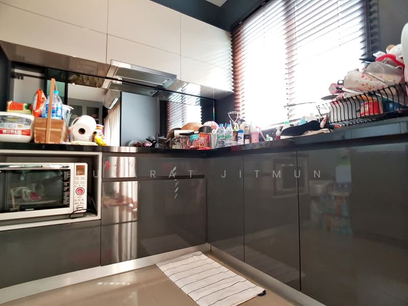 Landmark Ekamai-Ramindra, Bangkok, Sukhonthasawat Road, Lat Phrao, Bangkok, 3 Bedrooms, 224 sqm, Townhouse For Sale, by Jutarat Jitmun, 500402193 - DDproperty.com