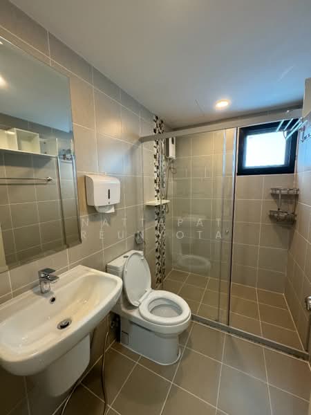 Supalai Loft Yaek Fai Chai Station, Bangkok, 351 Charan Sanitwong Road 31 Alley, Bang Khun Sri, Bangkok Noi, Bangkok, 2 Bedrooms, 89 sqm, Condo For Sale, by Nattapat Reunyota, 500402199 - DDproperty.com