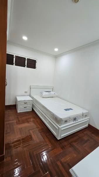 Siphaya River View Condominium : สี่พระยา ริเวอร์วิว คอนโดมิเนียม, กรุงเทพ, 108 ถนน โยธา, ตลาดน้อย, สัมพันธวงศ์, กรุงเทพ, 64 ตร.ม., คอนโด ให้เช่า, โดย Boonraksa Sopak, 500402210 - DDproperty.com
