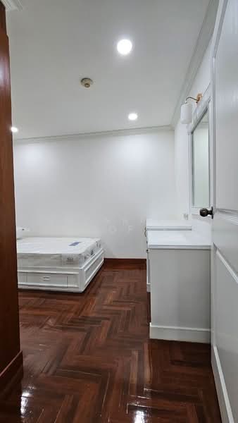 Siphaya River View Condominium, Bangkok, 108 Yotha Road, Talat Noi, Samphanthawong, Bangkok, 2 Bedrooms, 64 sqm, Condo For Rent, by Boonraksa Sopak, 500402210 - DDproperty.com