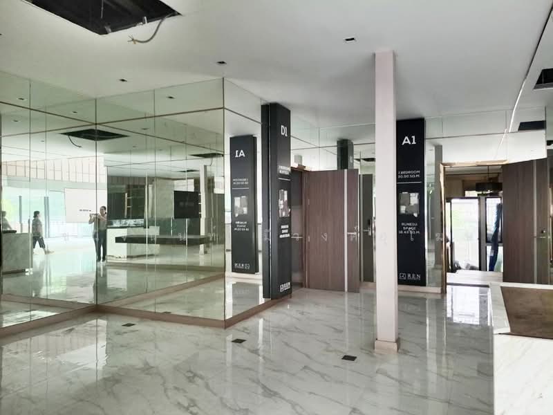 Retail For Rent BTS Phrom Phong for Flagship or Brand Experience Business, Bangkok, สุขุมวิท, Khlong Tan Nua, Watthana, Bangkok, , 205 sqm, Retail Space For Rent, by Chanitnun Mewongukote, 500402279 - DDproperty.com