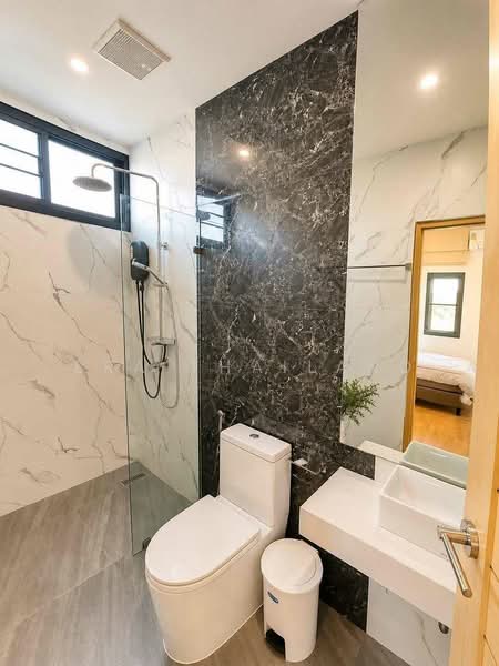 ปล่อยเช่า Luxury Pool Villa (Smart Home), Chiang Mai, Nong Kwai, Hang Dong, Chiang Mai, 4 Bedrooms, 240 sqm, Single Detached House For Rent, by ERA Thailand, 500402337 - DDproperty.com