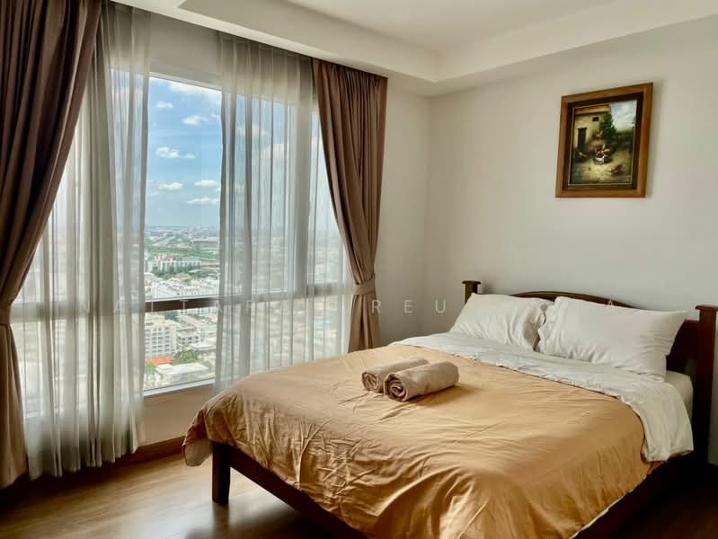 Thru Thonglor, Bangkok, Petchaburi Road, Bang Kapi, Huai Khwang, Bangkok, 2 Bedrooms, 63 sqm, Condo For Sale, by Nattapat Reunyota, 500402345 - DDproperty.com