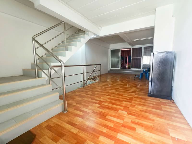 อาคารพาณิชย์อ้อมน้อย สมุทรสาคร, Samut Sakhon, Om Noi, Krathum Baen, Samut Sakhon, , 150 sqm, Shophouse For Sale, by The Best Property แอน, 500402368 - DDproperty.com