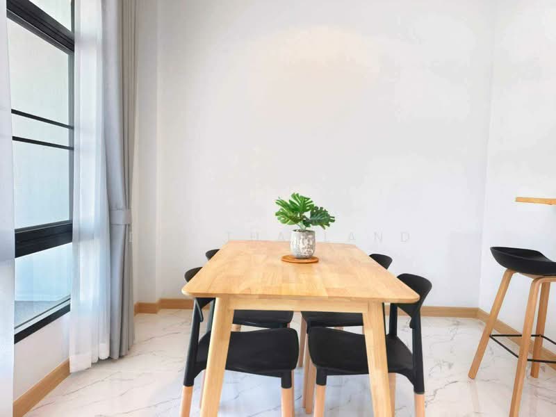 บ้านให้เช่า 3ห้องนอน โซนหางดง กาดฝรั่ง รับสัตว์เลี้ยง, Chiang Mai, Ban Waen, Hang Dong, Chiang Mai, 3 Bedrooms, 150 sqm, Single Detached House For Rent, by ERA Thailand, 500402371 - DDproperty.com