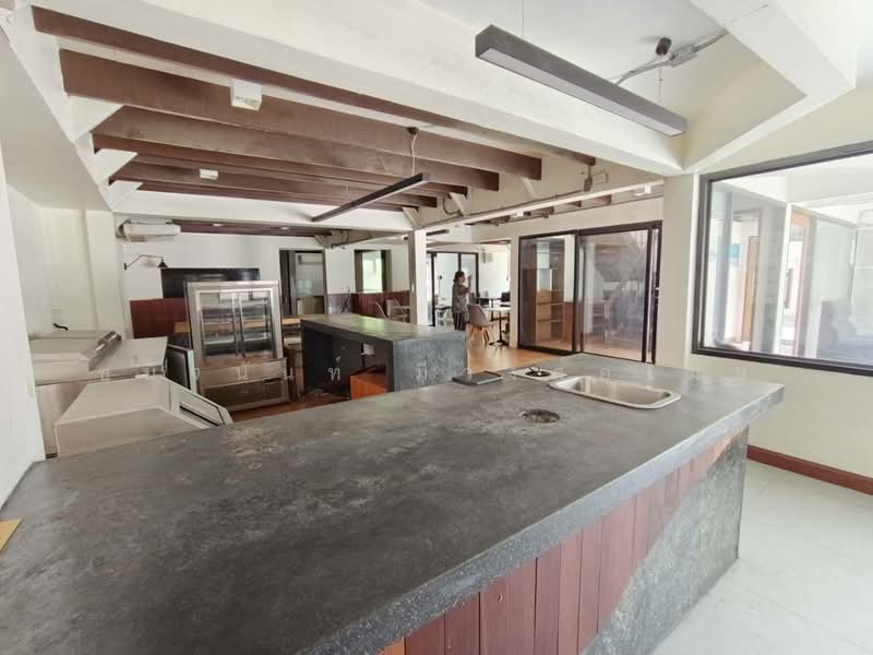 Retail 75-439 sqm. BTS Phrom Phong, Bangkok, Sukhumvit, Khlong Tan Nua, Watthana, Bangkok, , 89 sqm, Retail Space For Rent, by Chanitnun Mewongukote, 500402390 - DDproperty.com