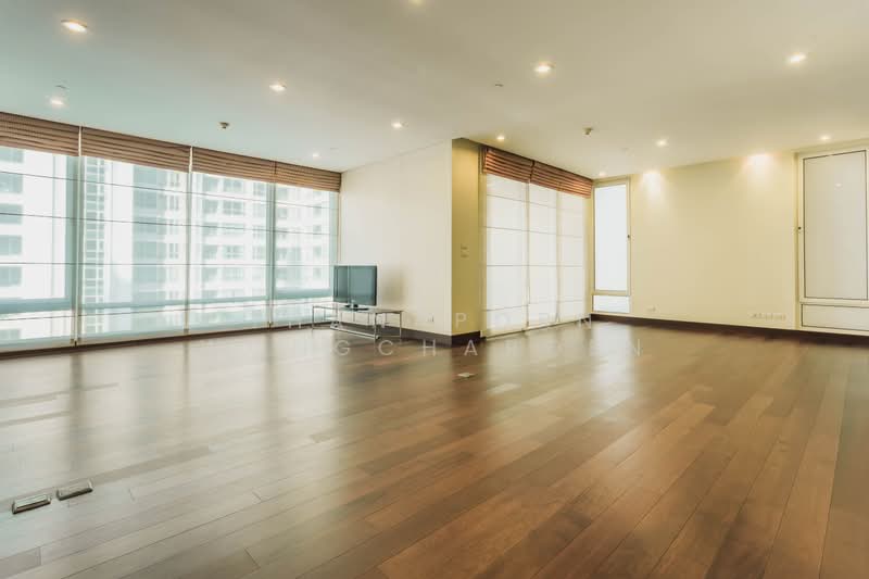 The Park Chidlom, Bangkok, 1 Petchaburi Road, Pathum Wan, Bangkok, 3 Bedrooms, 258 sqm, Condo For Rent, by Thanaporn Wongcharoen, 500402393 - DDproperty.com