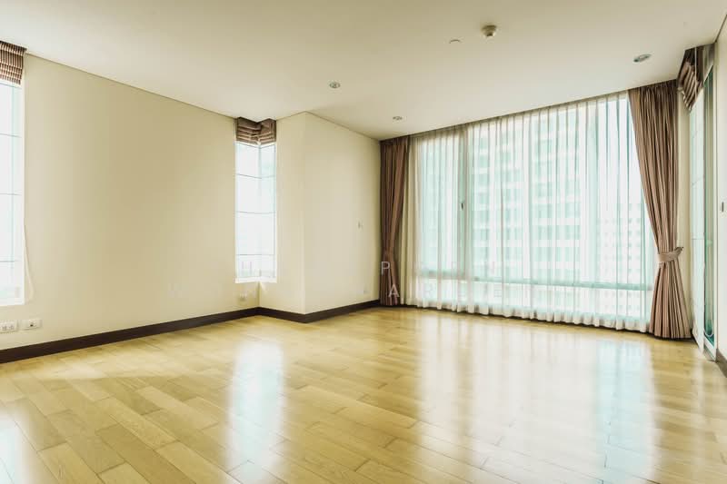 The Park Chidlom, Bangkok, 1 Petchaburi Road, Pathum Wan, Bangkok, 3 Bedrooms, 258 sqm, Condo For Rent, by Thanaporn Wongcharoen, 500402393 - DDproperty.com