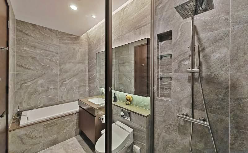 The Esse Sukhumvit 36, Bangkok, Soi Sukhumvit 36, Sukhumvit Road, Phra Kanong, Khlong Toei, Bangkok, 1 Bedroom, 38 sqm, Condo For Rent, by Boonraksa Sopak, 500402410 - DDproperty.com
