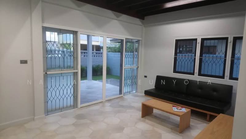 undefined, Bangkok, Chorake Bua, Lat Phrao, Bangkok, 2 Bedrooms, 93 sqm, Single Detached House For Sale, by Nattapat Reunyota, 500402419 - DDproperty.com