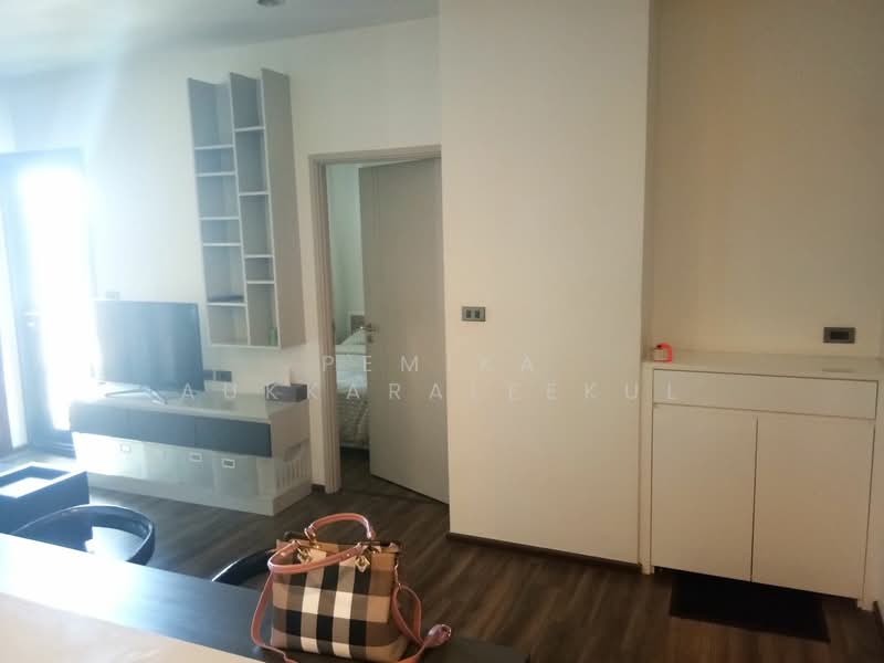 Wyne Sukhumvit, Bangkok, 1120 Sukhumvit Road, Phra Kanong, Khlong Toei, Bangkok, 1 Bedroom, 40 sqm, Condo For Sale, by Pemika Aukkaraleekul, 500402424 - DDproperty.com