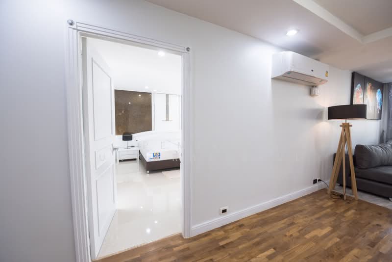 President Park Sukhumvit 24, Bangkok, 99 Sukhumvit 24 Alley, Khlongtoei Nua, Watthana, Bangkok, 3 Bedrooms, 240 sqm, Condo For Sale, by Pemika Aukkaraleekul, 500402445 - DDproperty.com